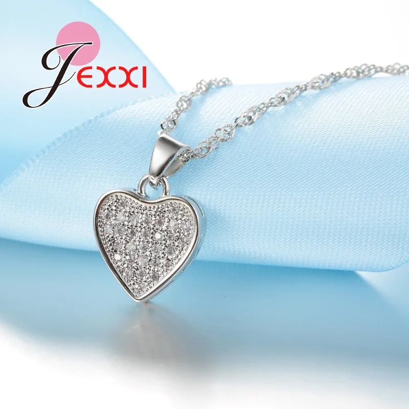 

Romantic Wedding Jewelry For Women Shiny Rhinestone Heart Shape Necklace Earring Set Wholesale Fashion Silver Pendant