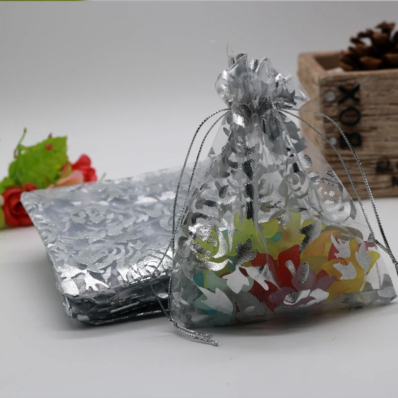 

Jewelry Packaging Pouches 100pcs/lot 11x16cm White with Silver Rose Drawstring Bag for Wedding Candy Gifts Snacks Packaging Bag