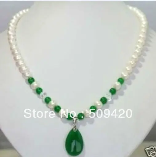 

Free Shipping White Freshwater Pearl & green jade Pendant Necklace 18"