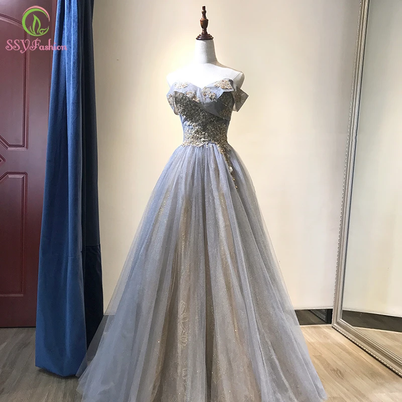 Женское платье с вырезом лодочкой SSYFashion голубое вечернее до пола блестками и