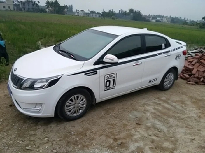 Наклейки для автомобиля с левой стороны пять цветов наклейки кузова