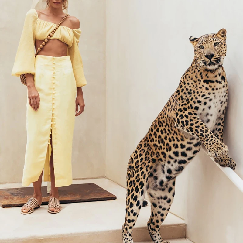 Женская блузка с открытыми плечами VGH короткая приталенная в пляжном стиле