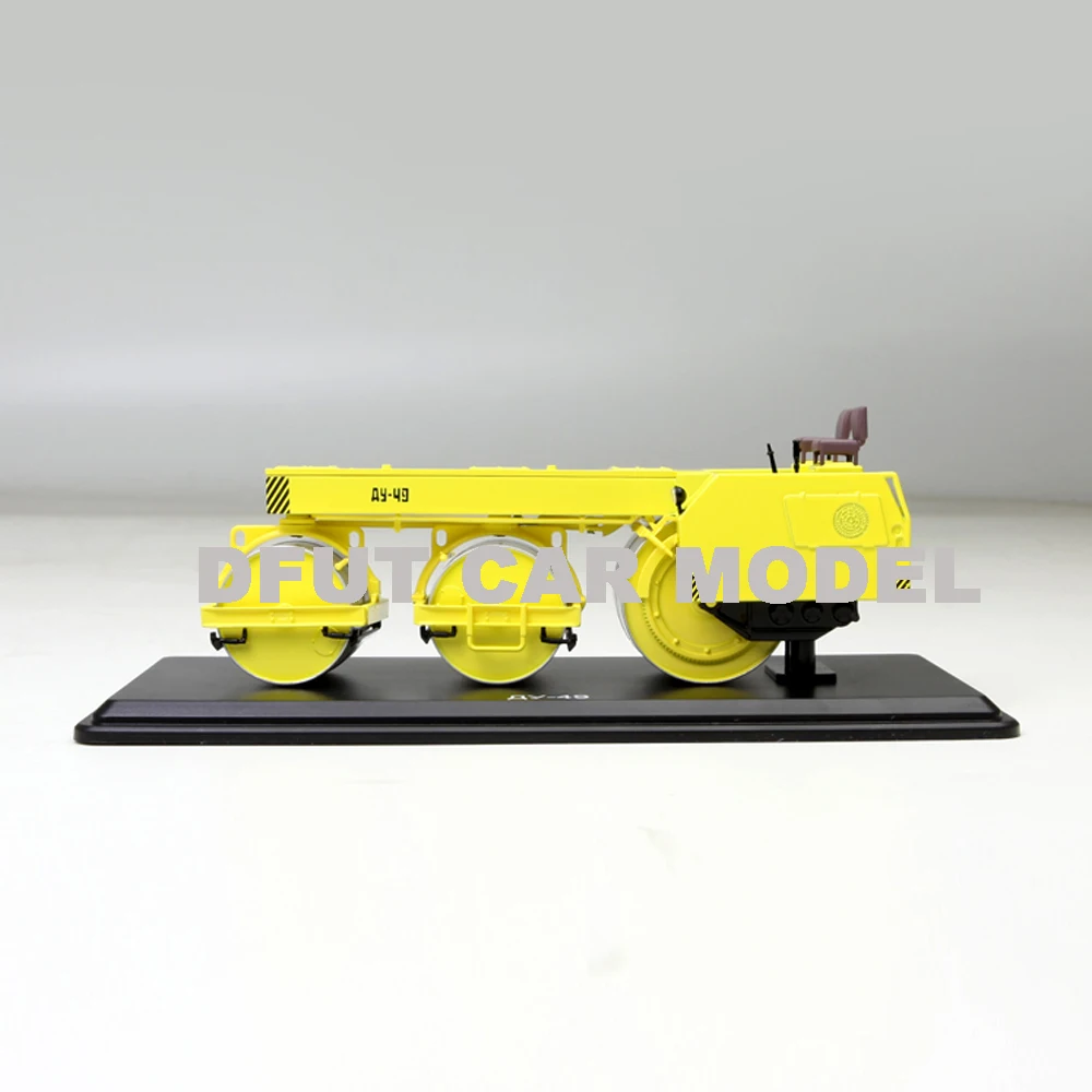 Литье под давлением 1:43 модель игрушечного автомобиля из сплава Модель