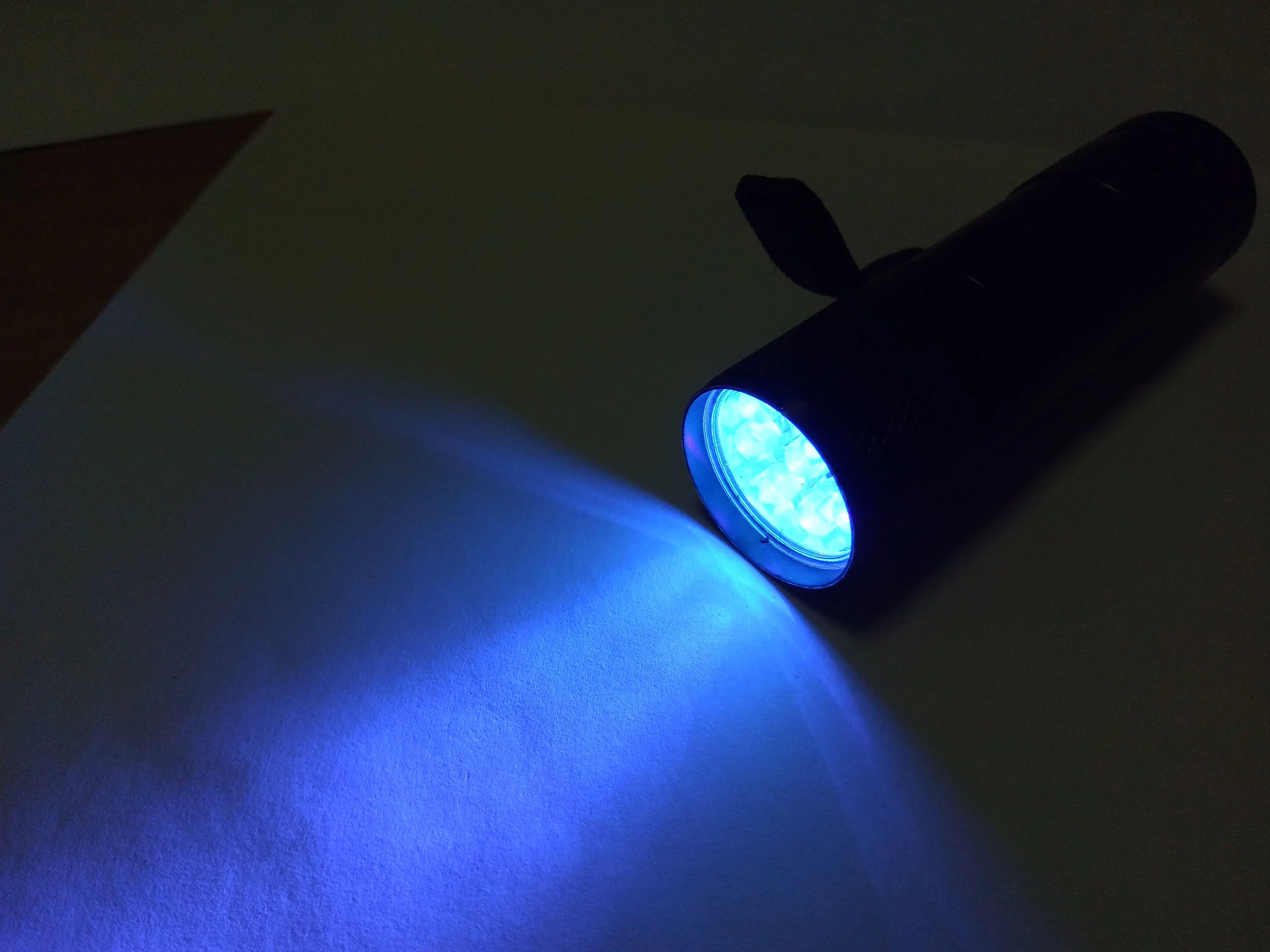 9 LED Litwod Z20 мини-ручка светильник светодиодный вспышка светильник фонарь УФ-светильник водонепроницаемый 3 режима масштабируемый регулируемый фокус фонарь портативный светильник - Испускаемый цвет: 9 LED
