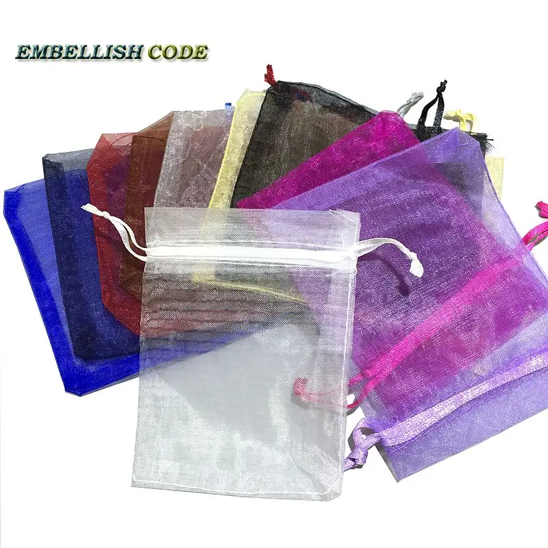 Галстук-бабочка из натурального жемчуга разных цветов длина 120 см в форме слезы