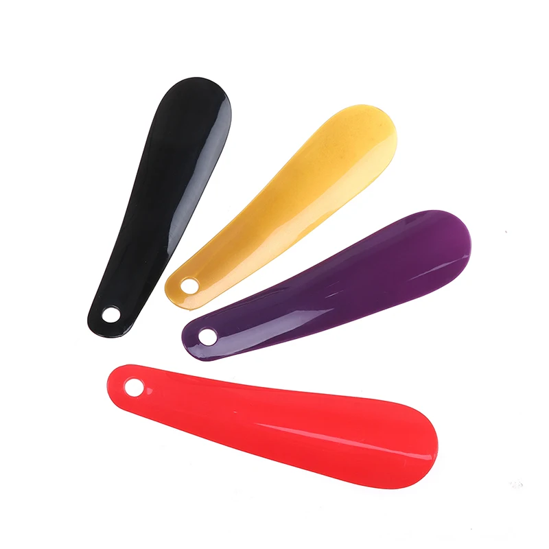 

2Pcs 16cm Colorful Plastic Shoehorn Shoe Horns Spoon Professional Flexible Shoe Lifter Shoes Accessories Random