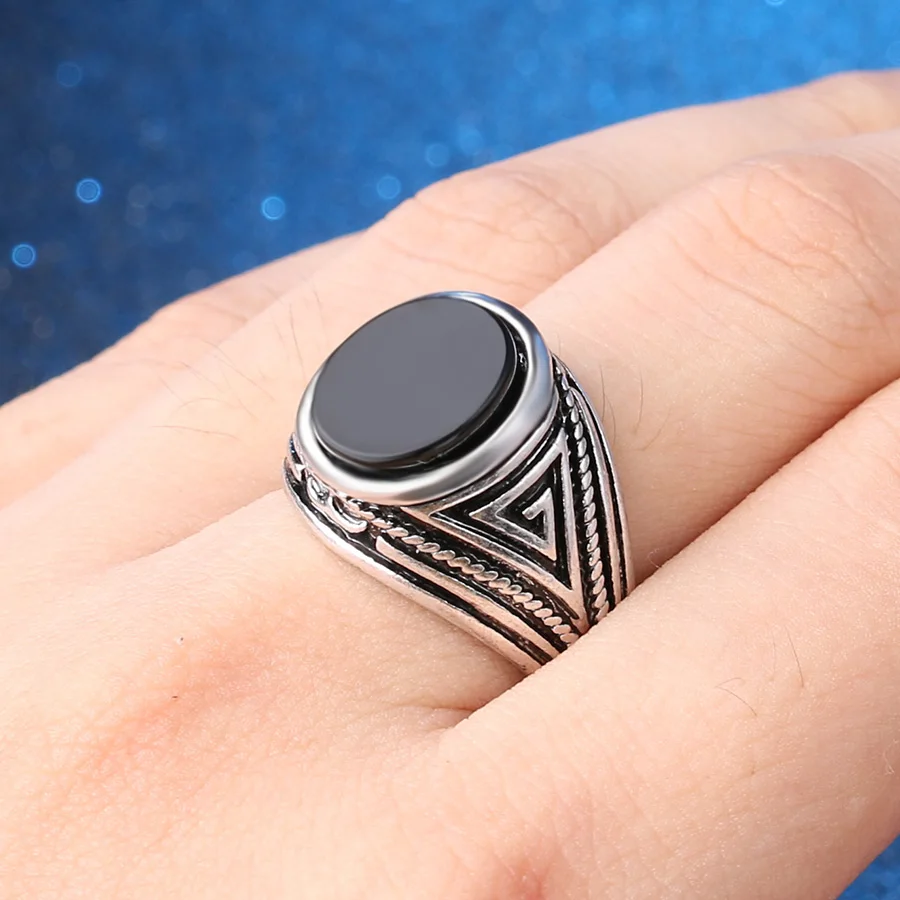 Мужское Винтажное кольцо из смолы черное большого размера с овальным покрытием