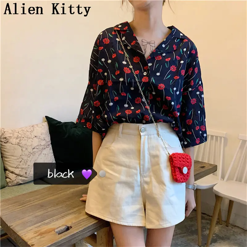 Alien Kitty 2019 Cute Summer Fresh Simple Print Floral Loose Korea Notched All-Match Sweet Casual Three Quarter Sleeves Shirt |