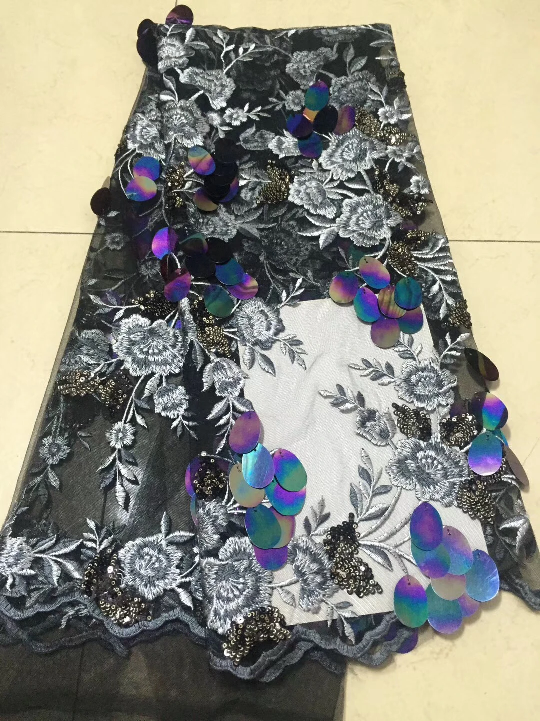 

Cute latest African lace fabric 2018 blue green embroidery lace fabric bride wedding French mesh lace fabric CD2727