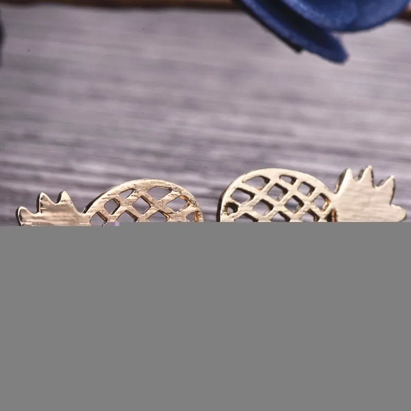 Женские и мужские серьги с ананасом маленькие милым украшением подарок для