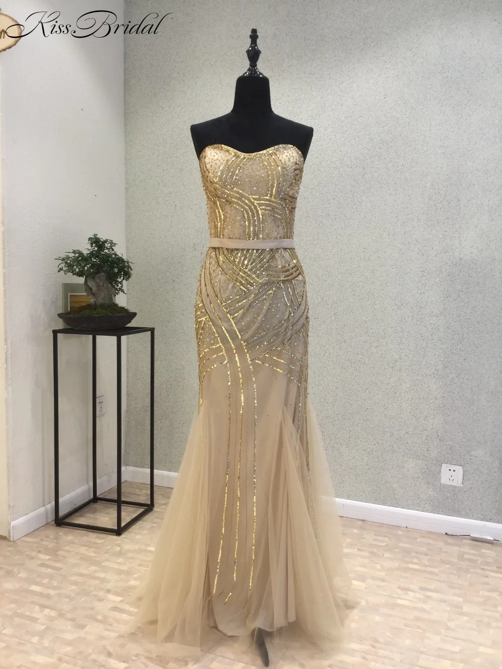 

New Design Long Evening Dress 2020 Sweetheart Off the Shoulder Zipper Back Floor Length Beading Tulle Mermaid Prom Dresses