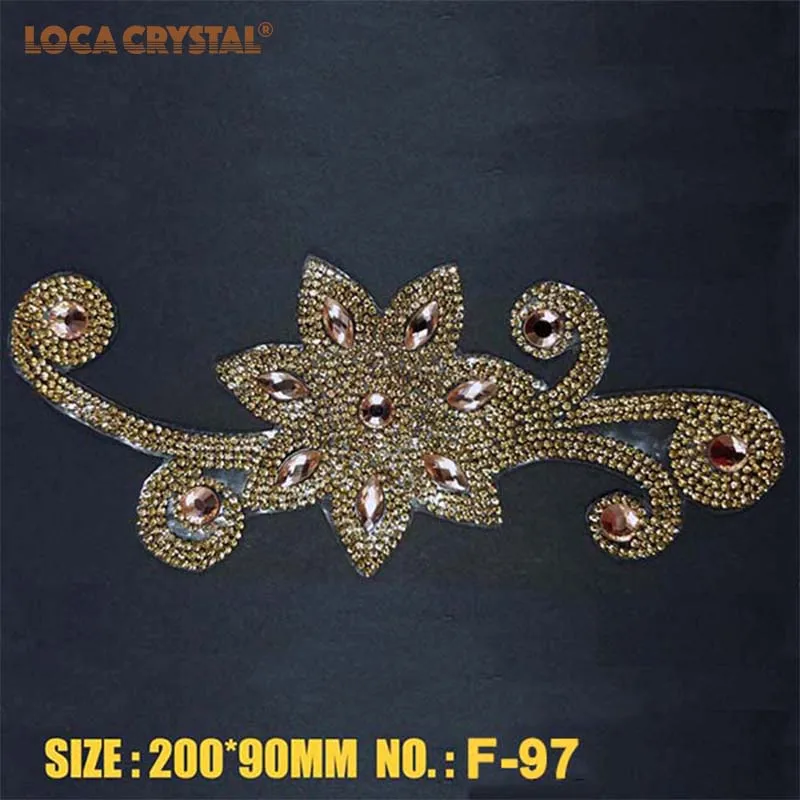 Хит продаж аппликация Стразы в форме цветка для украшения одежды нашивка бусин