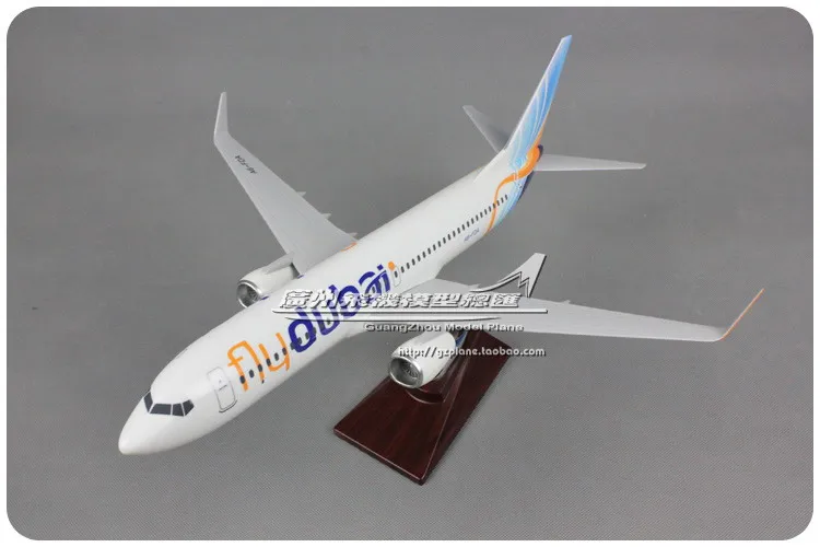 40 см смолы B737 800 Дубай авиакомпаний модель самолета FlyDubai Boeing 737 A6 FDA дыхательные
