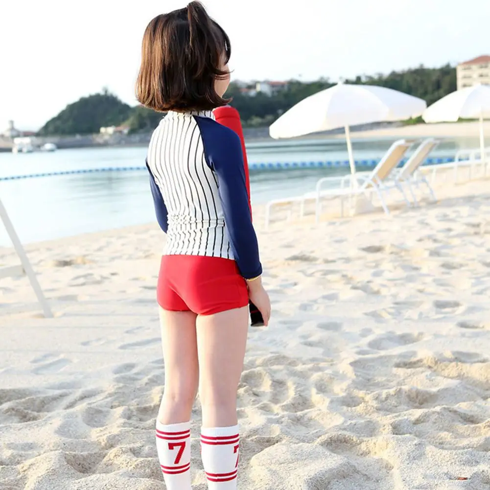 Комплект из 3 предметов детский брендовый новый купальник с защитой от солнца От 2