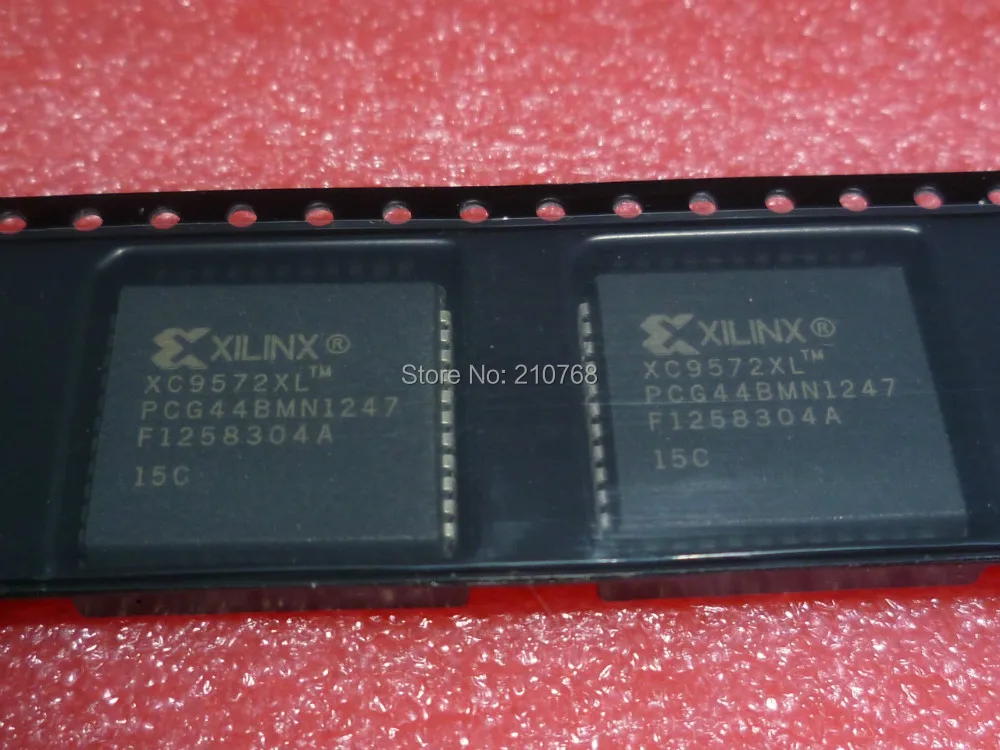 10 шт./лот XC9572XL-15PCG44C XC9572XL-15PC44C XC9572XL PLCC44