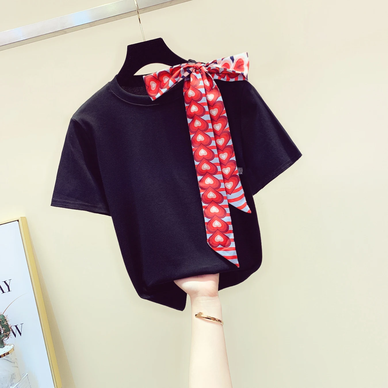 Женская свободная футболка с принтом Carf Однотонная короткими рукавами круглым