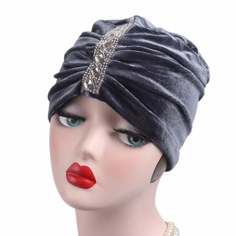 Женские шапки 2017 Новый стиль мягкая бархатная Кепка Химо тюрбан шапка Твердые