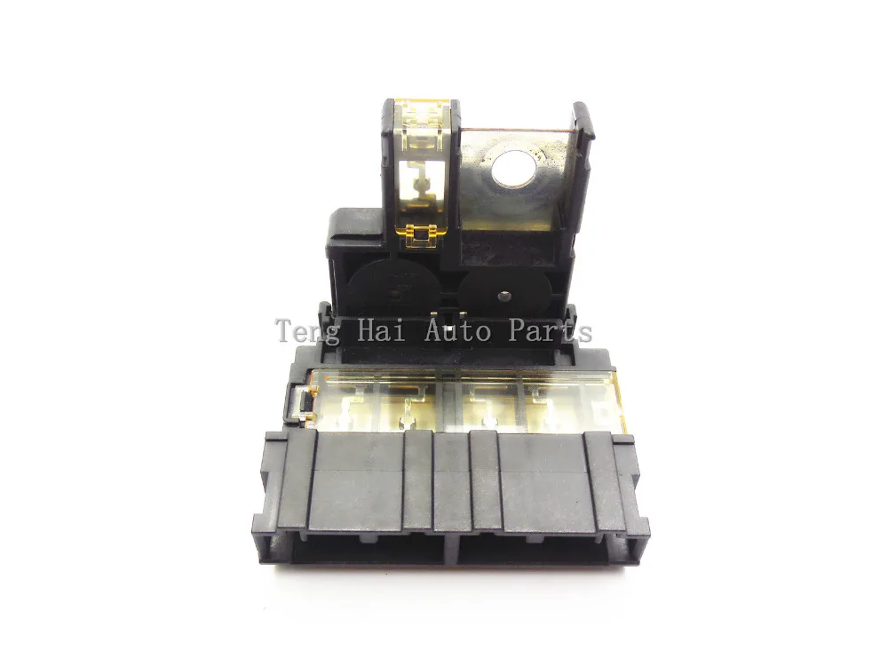 LARATH подлинный для Suzuki Swift Splash Alto SX4 основной аккумулятор предохранитель 36739-62J00-000 36739-62J00 3673962J00