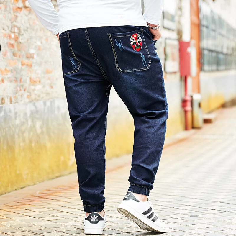 Мужские джинсы на завязках с вышивкой в виде маски Пекинской оперы размеры 5XL 6XL 7XL