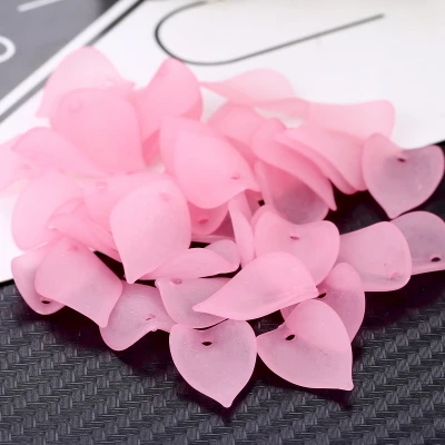 Middle Pink 100 шт 20 мм лепестки лотоса Матовые акриловые подвески в виде листьев цветок бусины аксессуары DIY свадебная Люстра подвеска - Цвет: Middle Pink