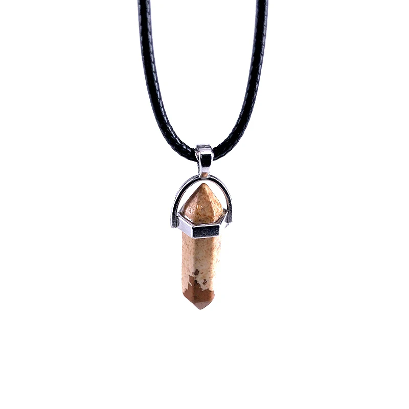 Женское ожерелье с подвеской из кварца стильное натуральным кристаллом и бусинами модель B18102 на