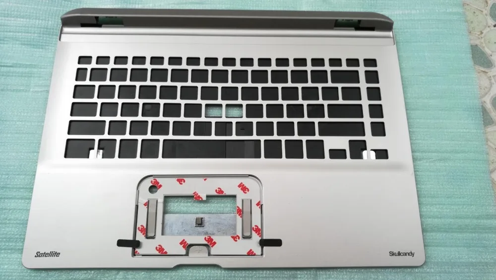 Новая верхняя крышка для TOSHIBA Satellite Click 2 L35-B Series