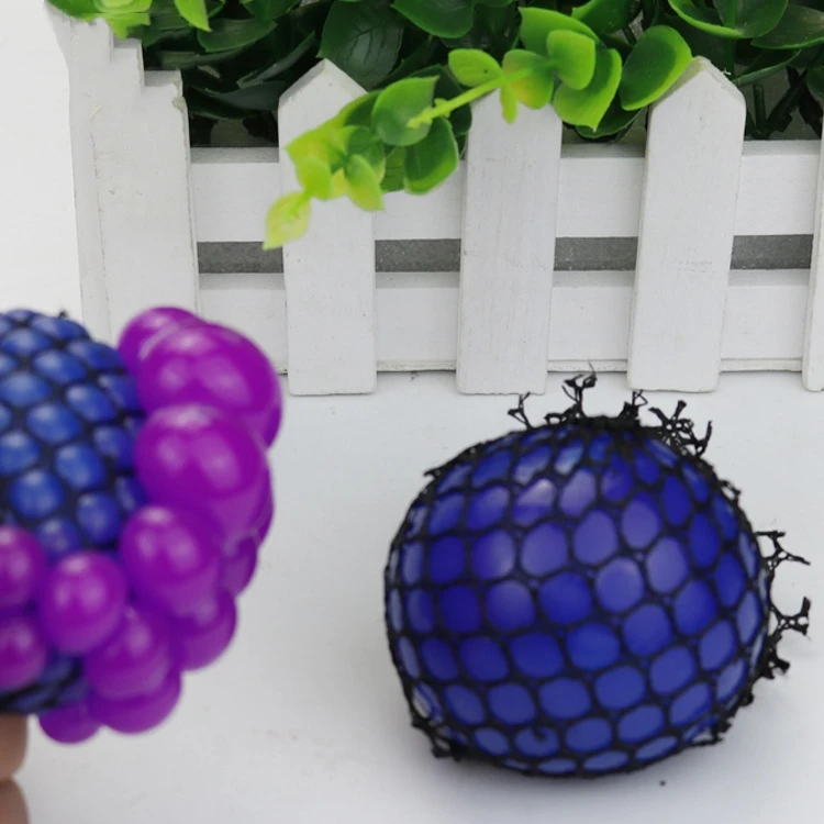 

INBEAJY Amazing Anti stress ball to venting emotions ball extrusion stress release amusing Kneading deformation Grape toys