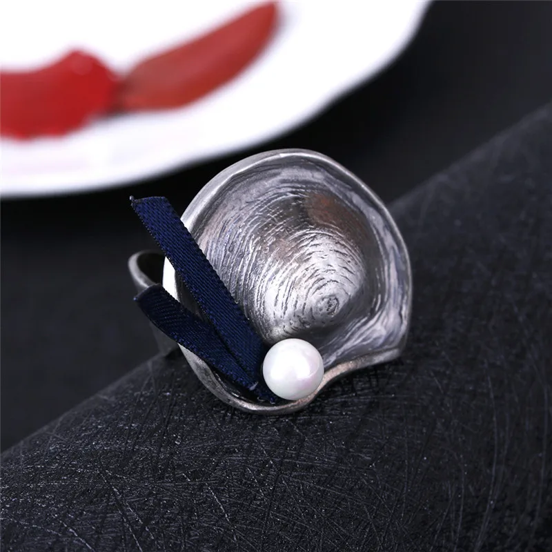 

JUJIE Vintage Pearl Round Wedding Hat Cap Rings Exquisite Jewelry