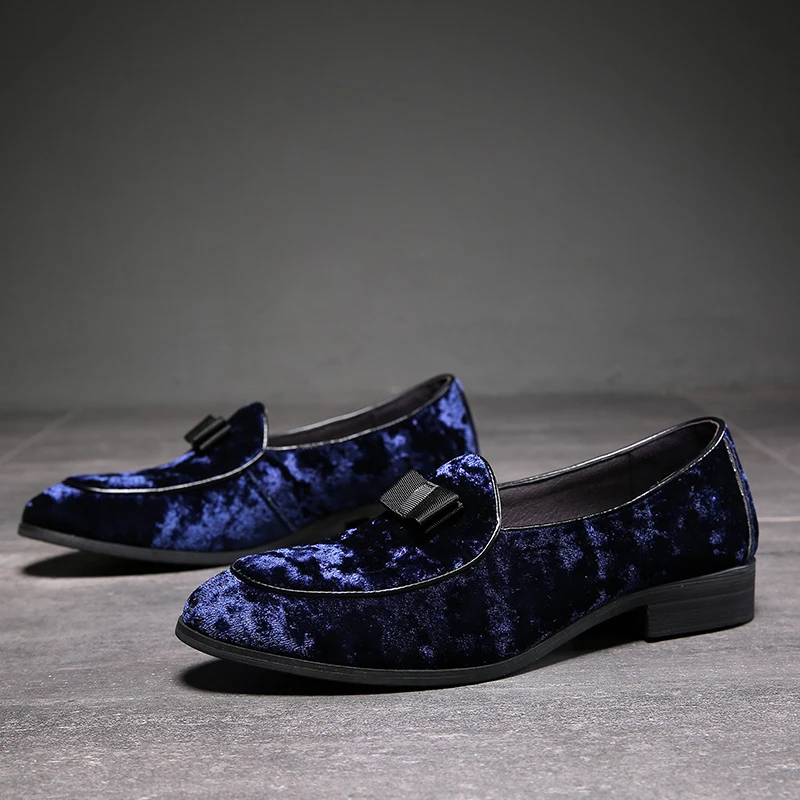 Yomior Flock Pointed Toe Men Leather Shoes New Dress Shoes Handmade Loafers Formal Shoes Business Suit Wedding Shoes Big Size - Цвет: Синий