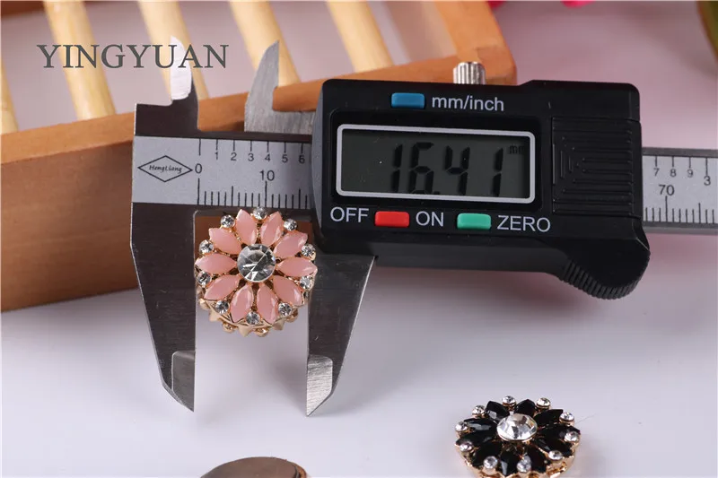 XT149 цветок моды хиджаб магнит брошь горный хрусталь сильнее прекрасный брохес