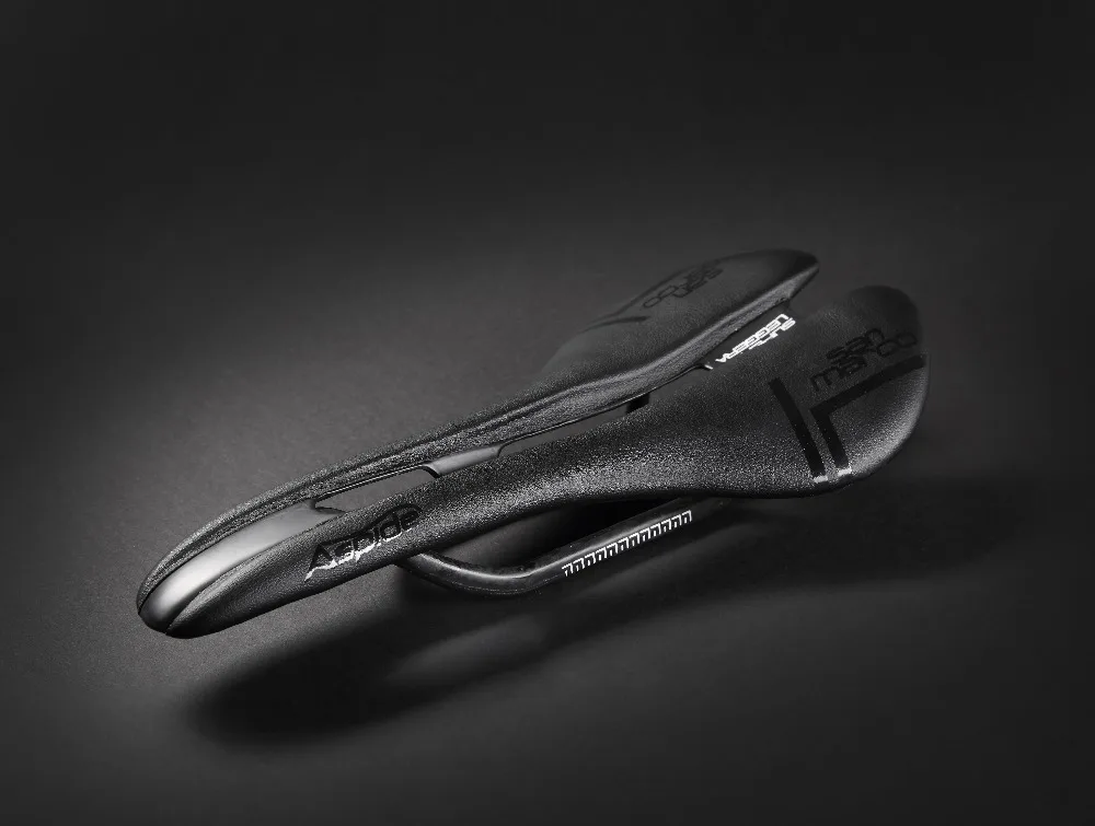 leather+carbon saddle cross grain full Carbon Fiber Bicycle cushion Bike Seat super light oval rail | Спорт и развлечения