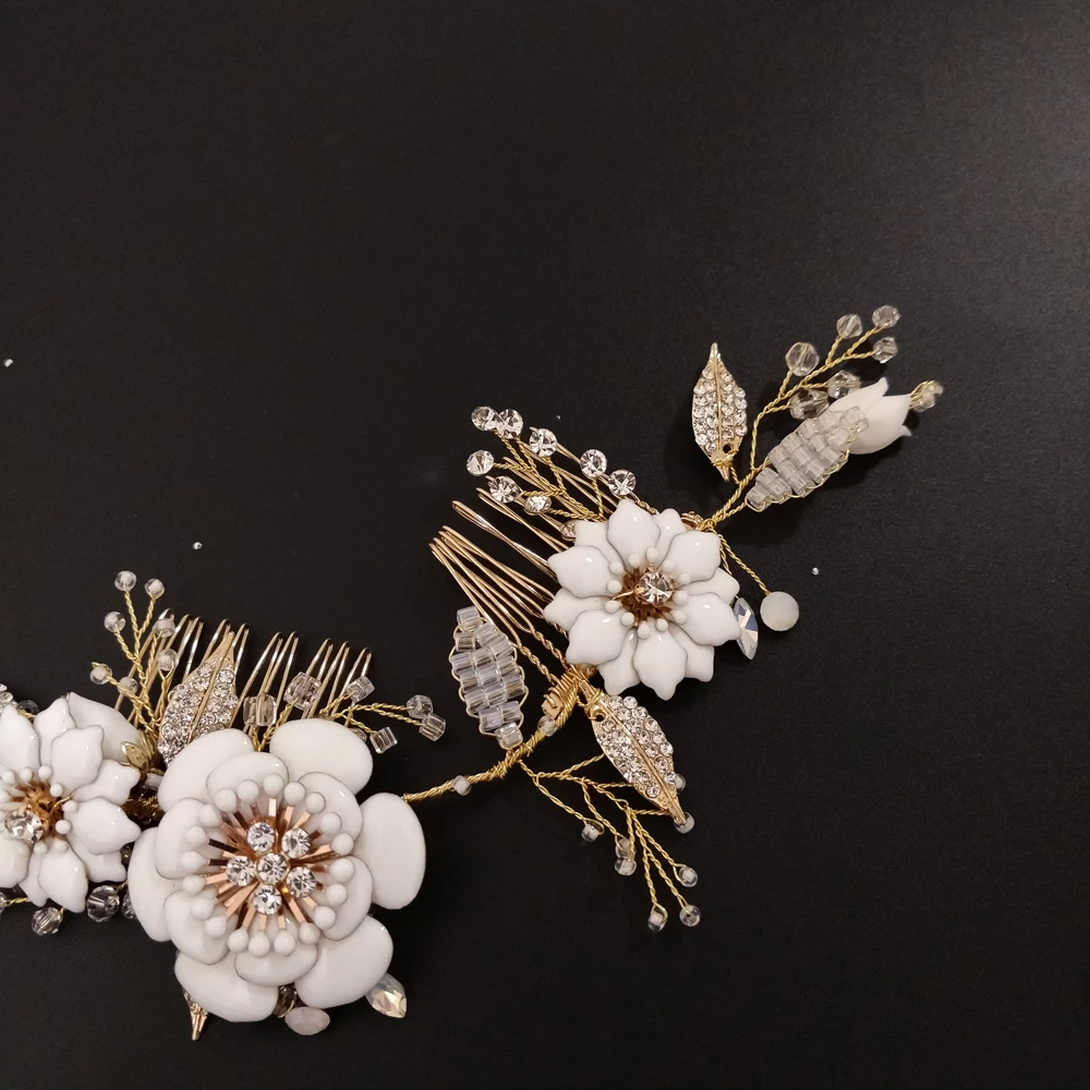 

Crystal Flower And Bud Bridal Headpiece Handmade Luxury Back Hair Comb Wedding Hair Accessories For Brides 2019