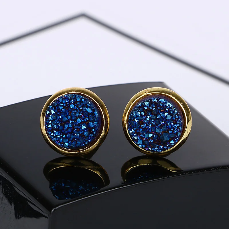 Золотые серьги с необработанными кристаллами Druzy, 8 мм, круглые серьги с натуральным камнем, 10 цветов, чакра, титановый опал, серьги-гвоздики Geode для женщин
