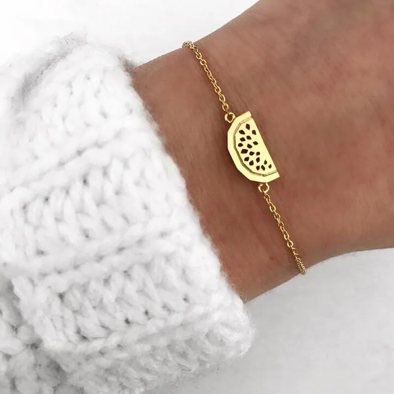 Boho кисточкой животных Птица Эгрет цапля арбуз оболочки Каури браслеты для женщин многослойный укладки браслет набор пляжные ювелирные изделия