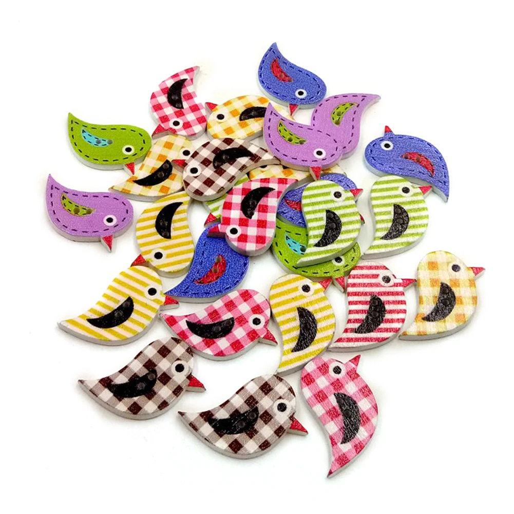

100Pcs Wooden Bird Random Color Mixed Cute Decorative Sewing 2 Holes Buttons