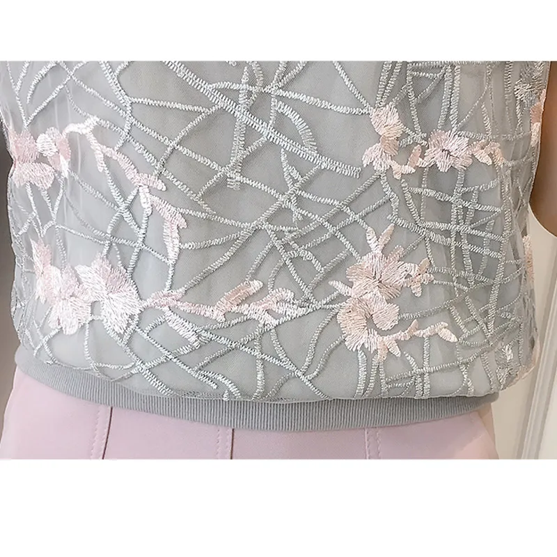 

Korean Elegant Slim Floral Embroidery Summer Tops Woman Blouse 2019 Office Ladies Vintage Mesh Lace Blouse Women Shirt Blusas
