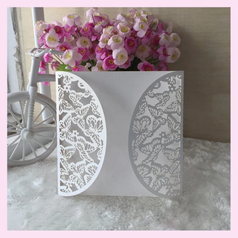 

20pcs New Arrived Butterfly Design Wedding Invitation Card Hollow Laser Cut Pearlscent Paper Wedding Party Guest Invitation Card