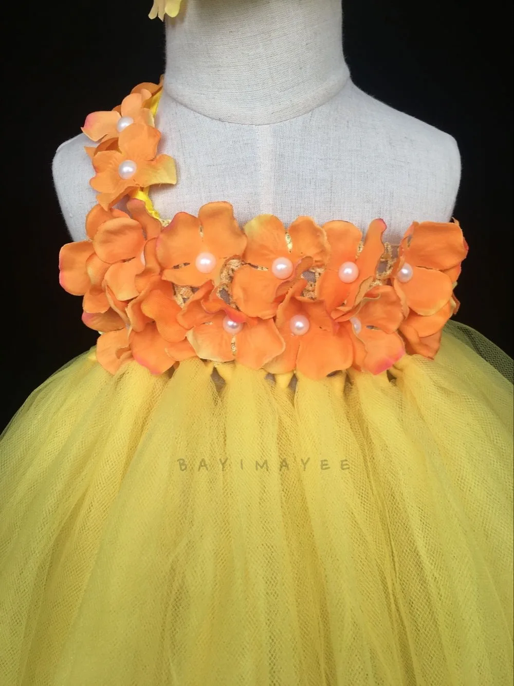 Girls Yellow Crochet Tutu Dress Baby Fluffy Tulle Single Shoulder Ball Gown with Flower Headband Kids Costume Party | Детская одежда и