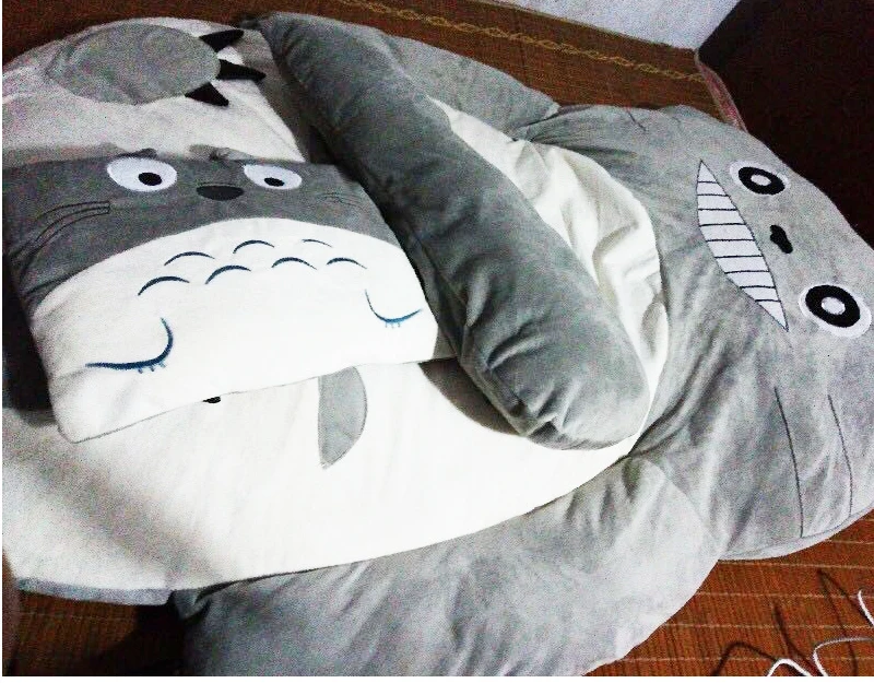 Последние дешевые 0,8*1,2 м Мой сосед Тоторо татами спальная кровать Beanbag диван для ребенка теплый мультфильм Тоторо спальный мешок матрас