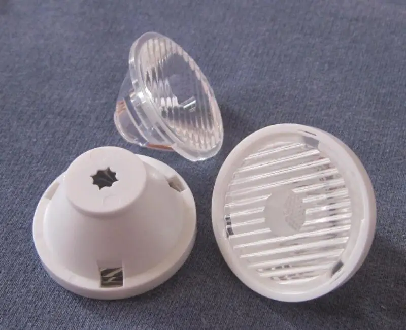 

VUAR-28.9 High quality LED Lens, Lens Diameter: 28.9mm, With Holder Size: 32X16.8mm, 5*10 degree, Suitable for: XML, XPE