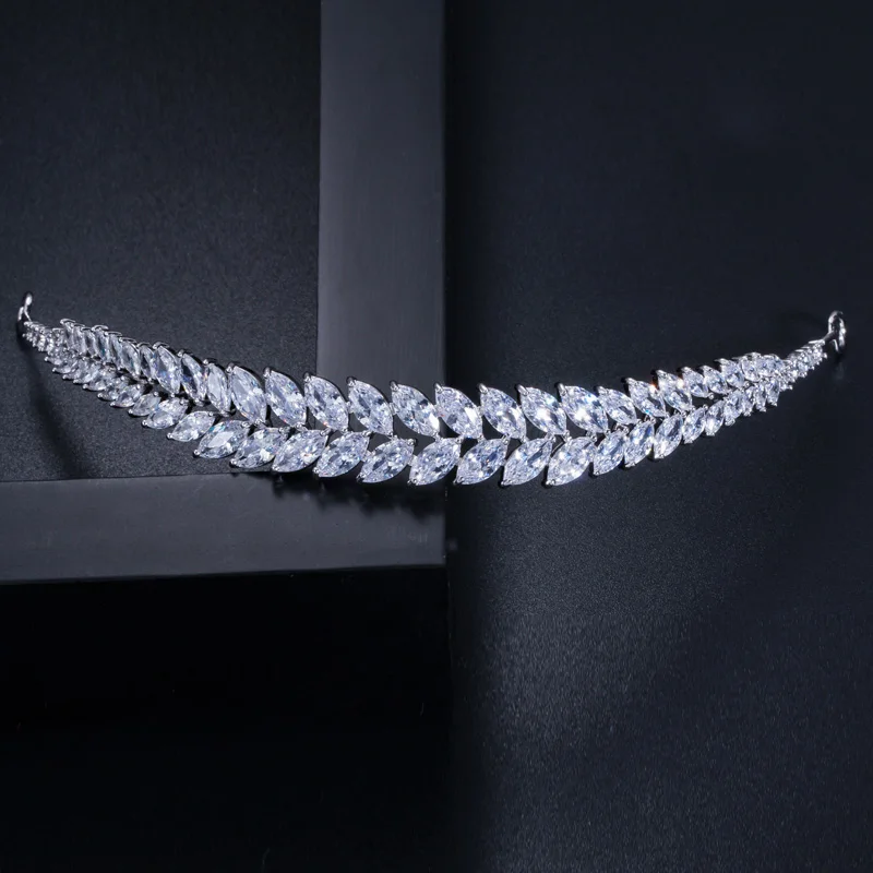 Роскошный благородный дизайн Pera Свадебная большая форма маркиза Цирконий камень