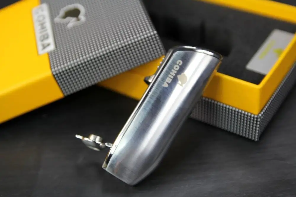 COHIBA карманный инструмент, блестящий желтый металл, форма рта змеи, Бутан, ветрозащитный 3 фонарь, зажигалка для сигарет - Цвет: Silver with box