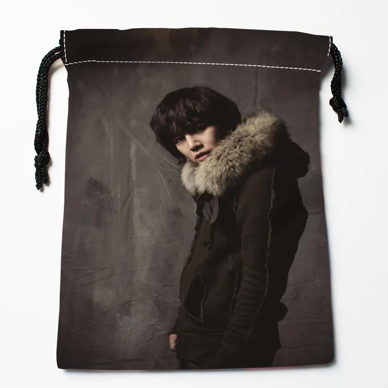 Изготовленные На Заказ Мешки Drawstring Jang Keun Suk изготовленные на заказ подарочные мешки с принтом больше размера см 27x35 cm Тип сжатия сумки - Цвет: 6