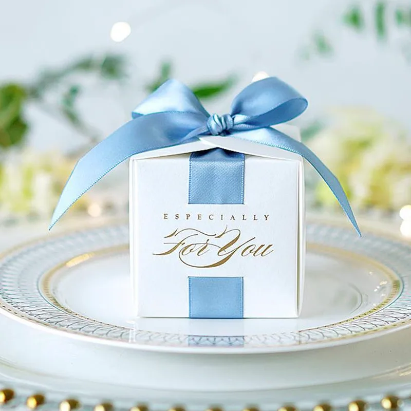 

Upscale Wedding Favors Gift Box Candy Boxes for Christening Baby Shower Birthday Event Party Supplies Wrap Holders with Ribbon