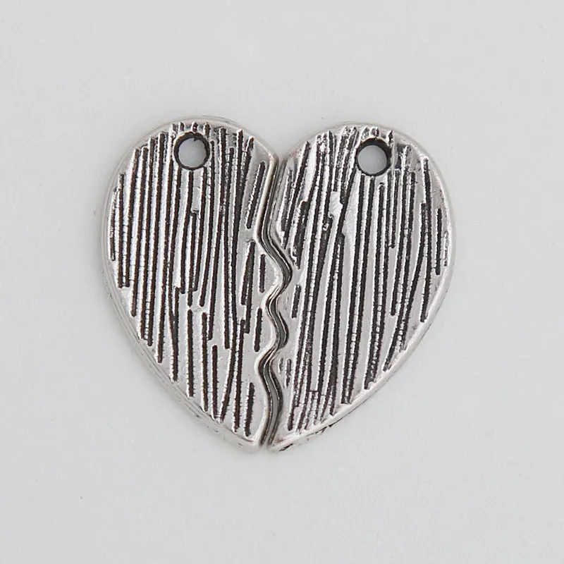 Подвеска в виде сердца RAINXTAR из сплава античном стиле серебряного цвета 19*20 мм AAC749