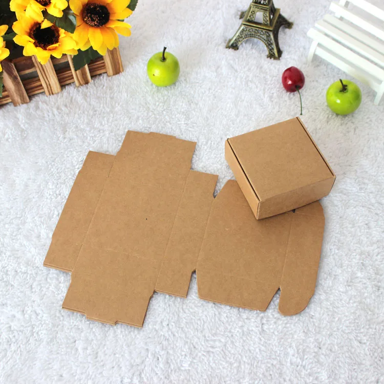 

8.5*6*3cm Mini Brown Kraft Paper Snack Box Handmade Soap Business Card Gift Wedding Party Boutique Cosmetic Package Packing Box