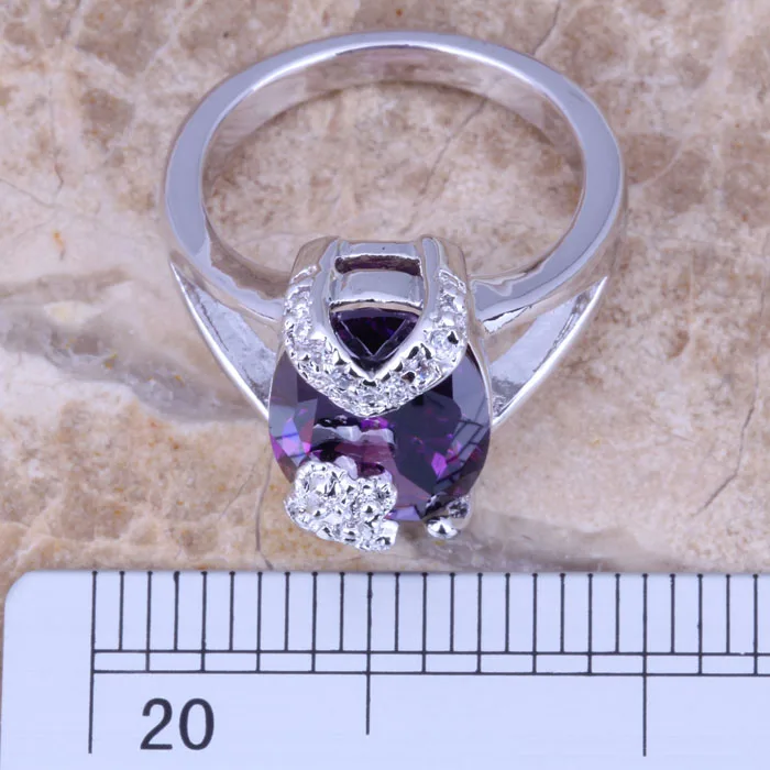 Женское серебряное кольцо с блестящим фиолетовым кубическим цирконием Размер 6 /