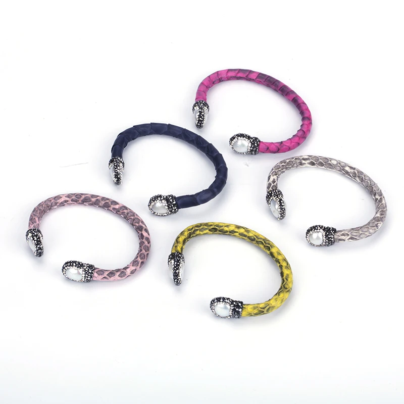 Очаровательные ювелирные изделия разразразы из пресноводного жемчуга розового