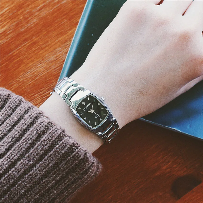 2017 Элитный бренд женские часы прямоугольный Вольфрам сталь кварцевые для женщин