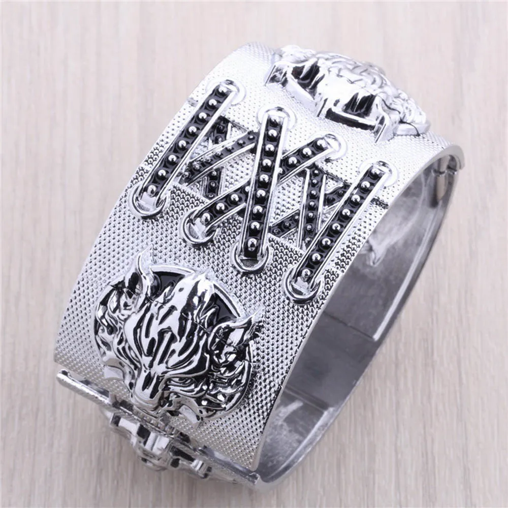 Аниме один кусок череп Наруто атака на Титанов Черный Дворецкий Ciel игра Final Fantasy 3D